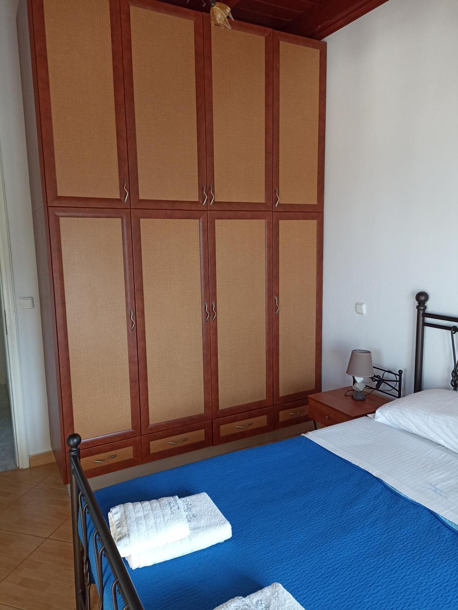 Appartamento Απεραντο Γαλαζιο Agia Pelagia  Esterno foto